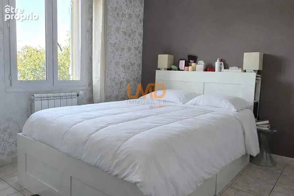 Maison 4 chambres, sans vis-à-vis, piscine et garage - photo 11