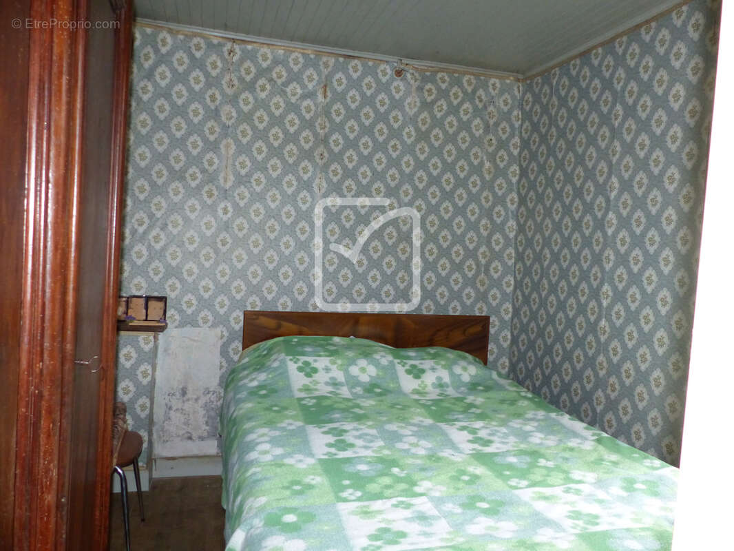 Maison à GOURDON