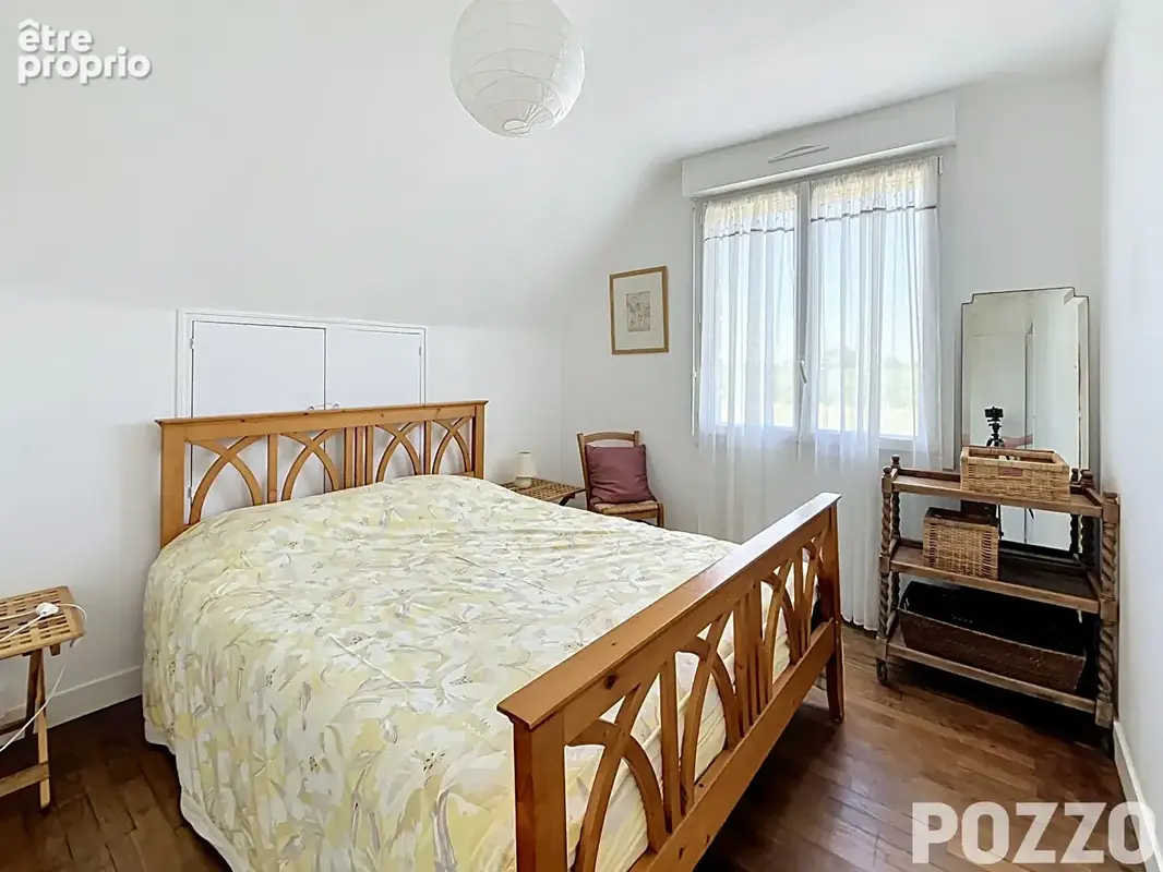 A VENDRE Barenton - Maison 8 pièce(s) 142 m² - photo 13