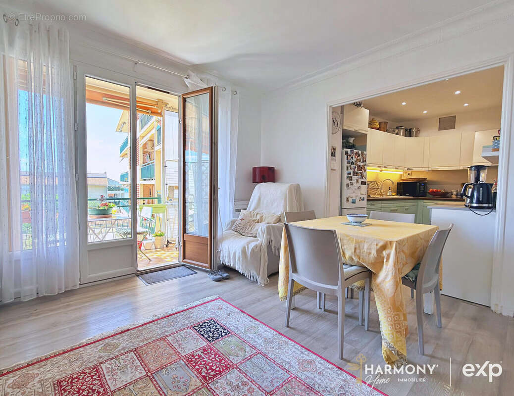 Appartement à MARSEILLE-16E