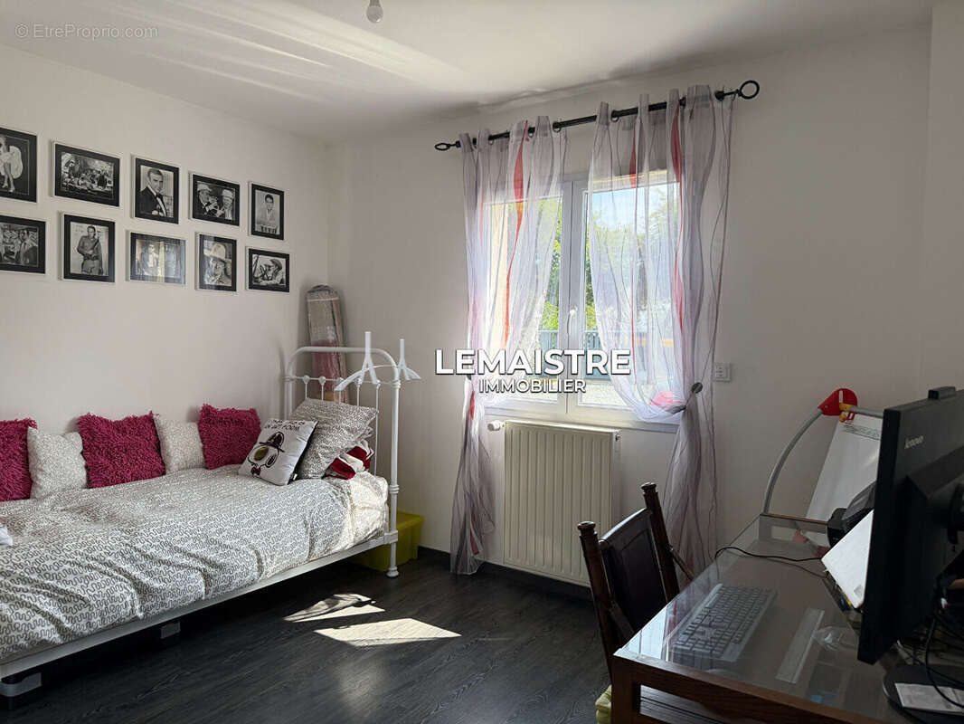Maison à vendre - 123 m² - 4 CHAMBRES - ÉPREVILLE - photo 6