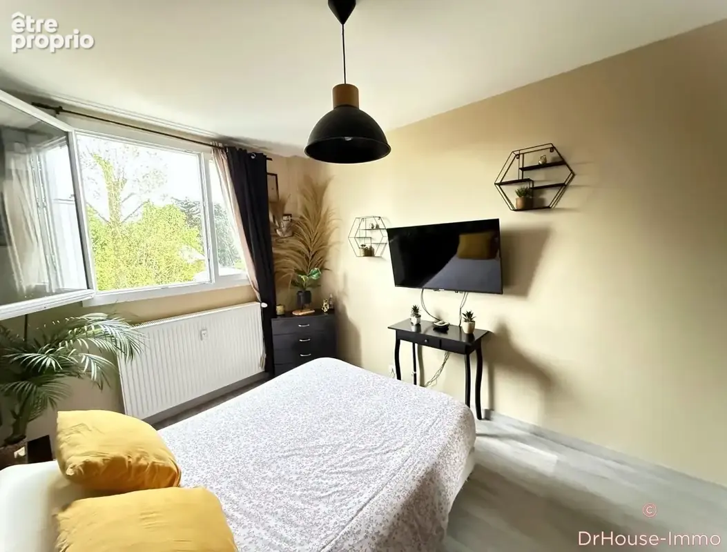 Appartement 76 m² à Vernon  - photo 6