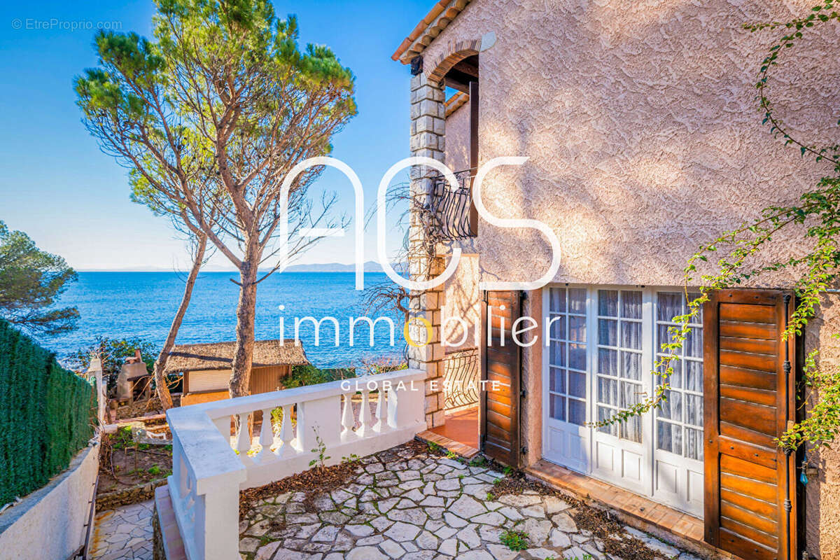 Maison à SAINT-RAPHAEL