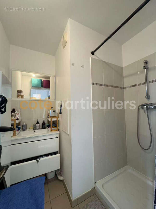 Appartement à AUBERVILLIERS