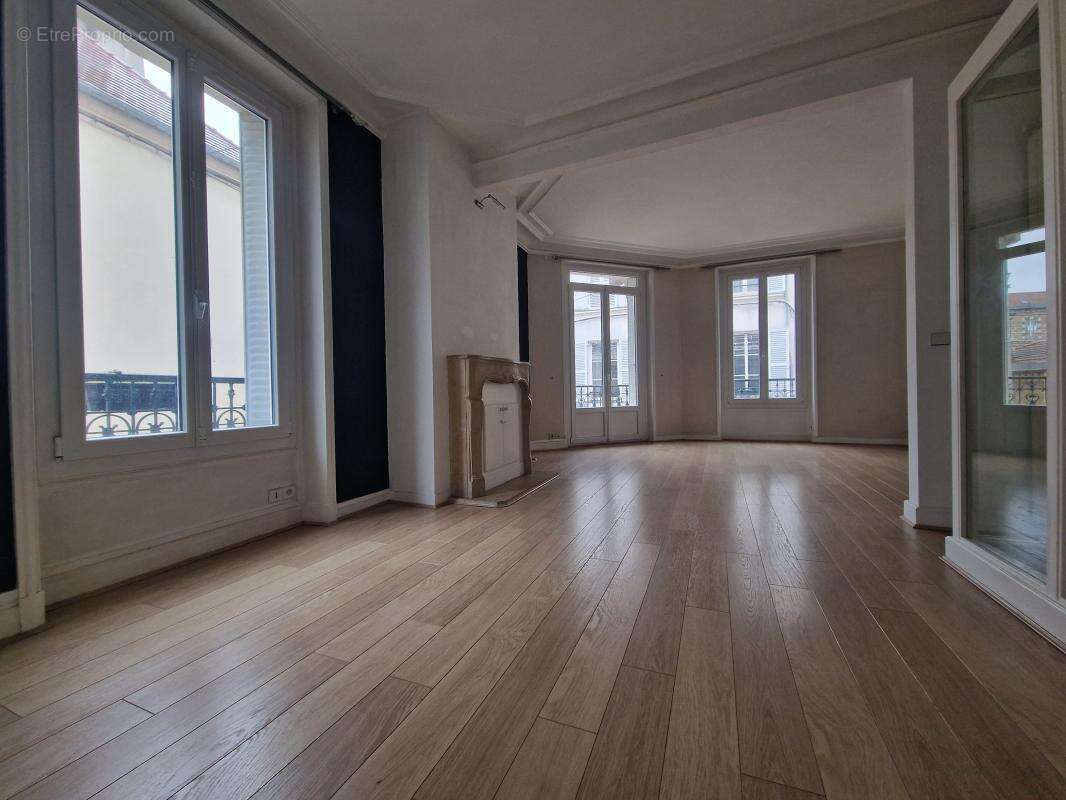 Appartement à LAGNY-SUR-MARNE