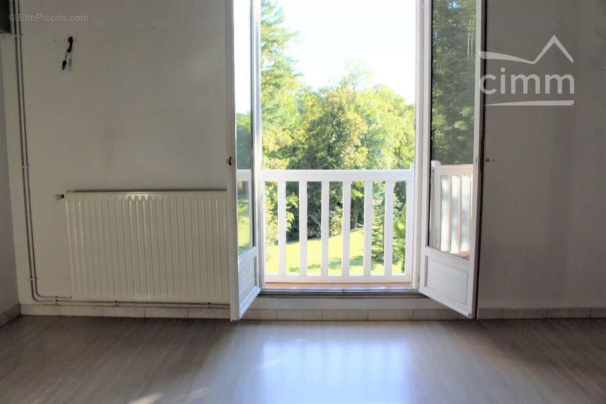 Appartement à COYE-LA-FORET