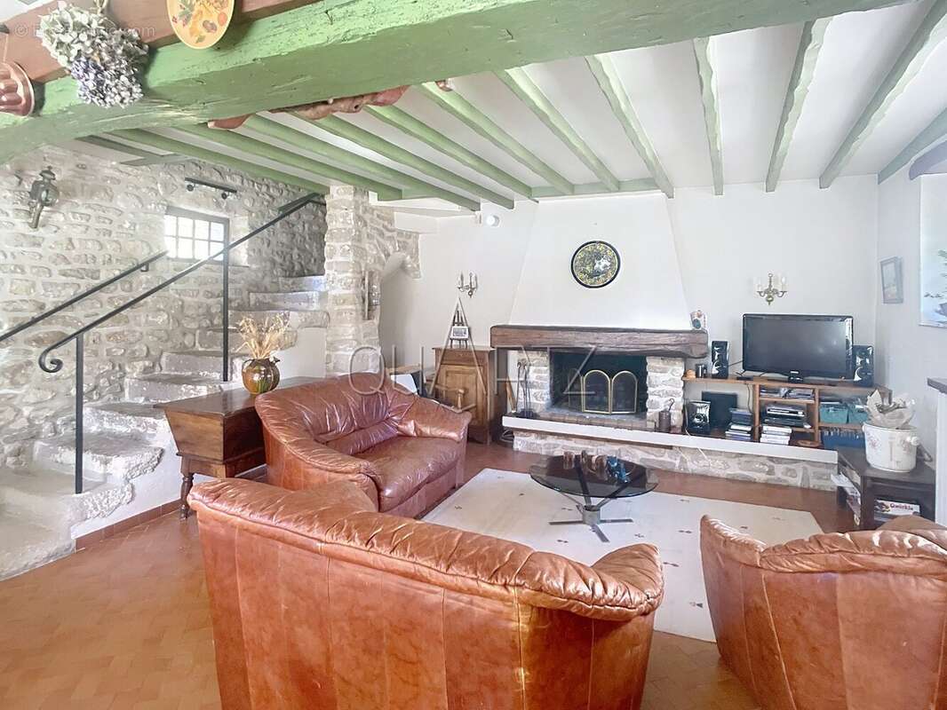Charme de la pierre pour cette maison au coeur du Parc Naturel - photo 5