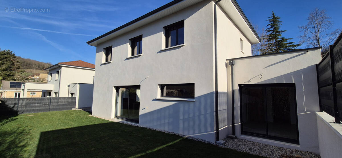 Maison à PANOSSAS