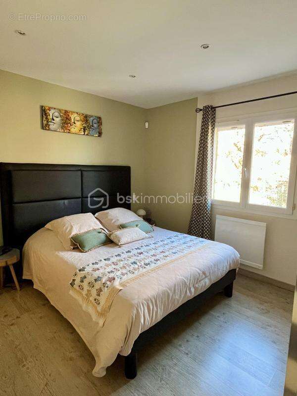 Maison à SAINTE-TULLE