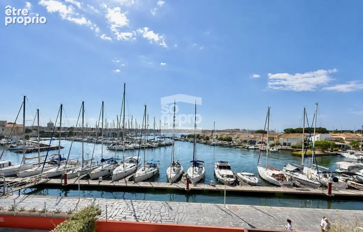 Réf : 2312 - Vente Appartement d'exception face au Port du Cap d'Agde avec parking, garage ! - photo 2