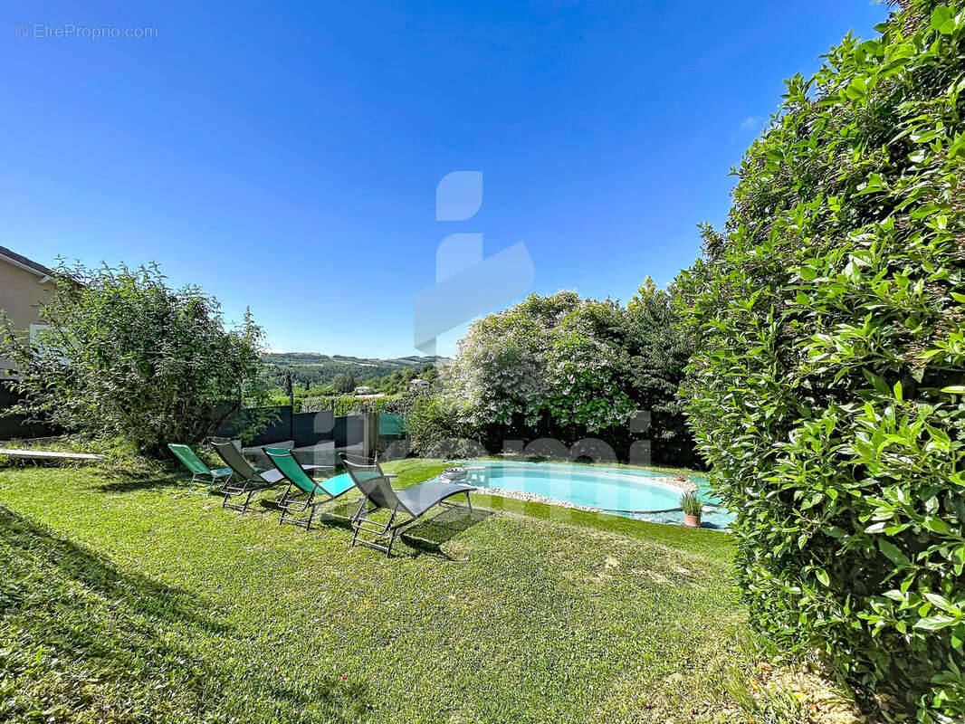 Maison t5 130 m2 sous-sol piscine - photo 13