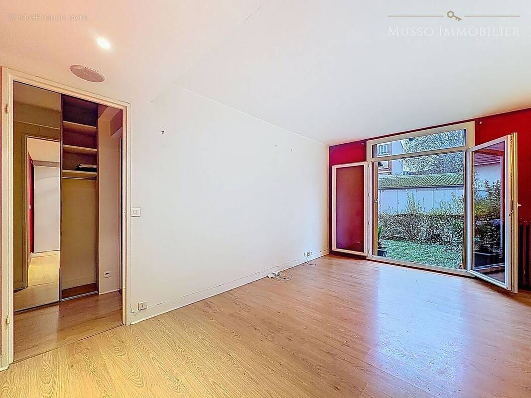 Appartement à PUTEAUX