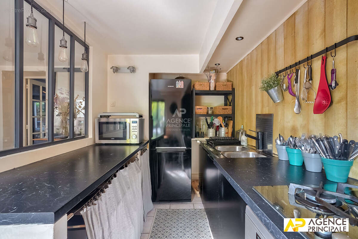 Appartement à MAISONS-LAFFITTE