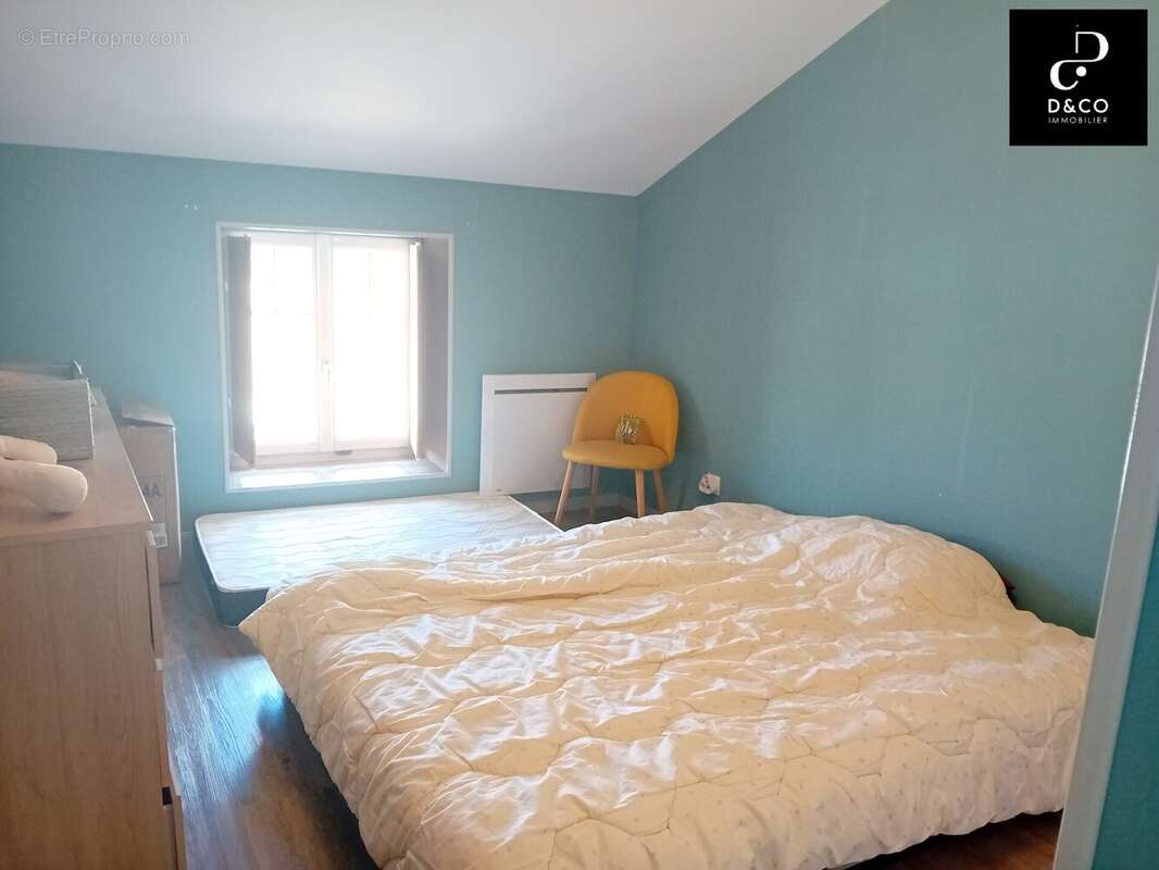 Appartement à CLUNY
