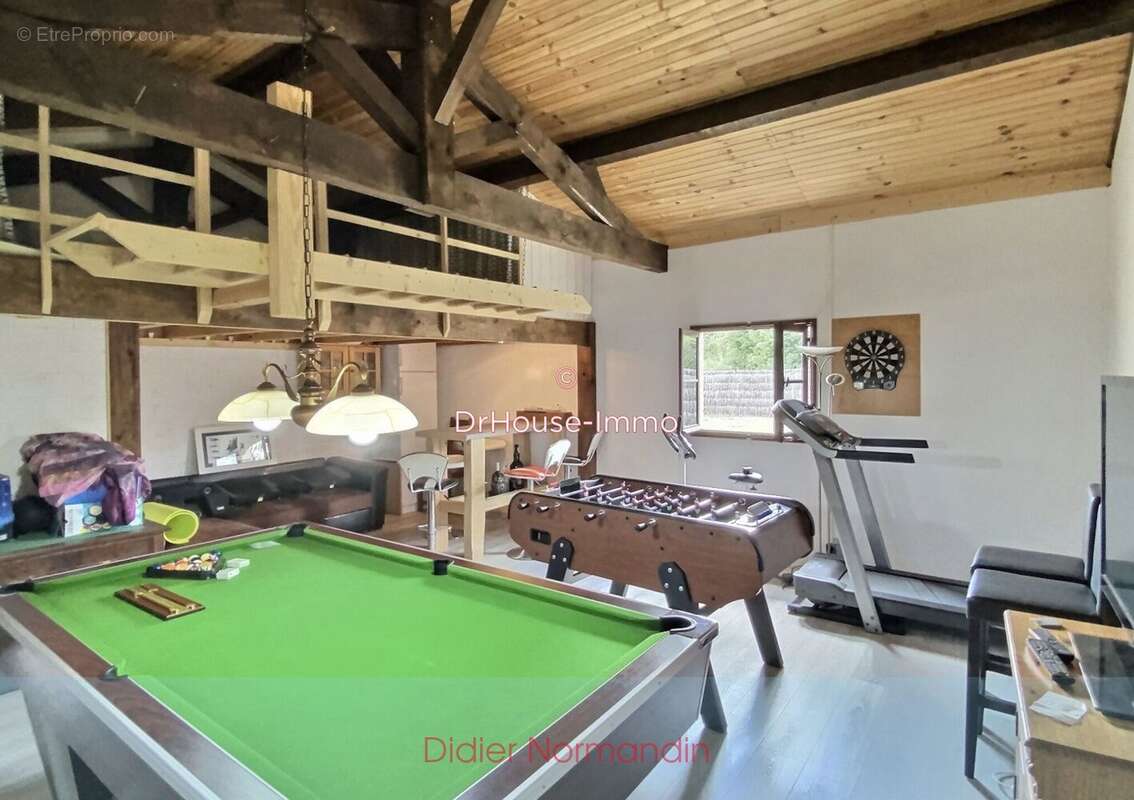 Maison à COMMENSACQ