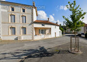 Maison à SAINT-LAURS