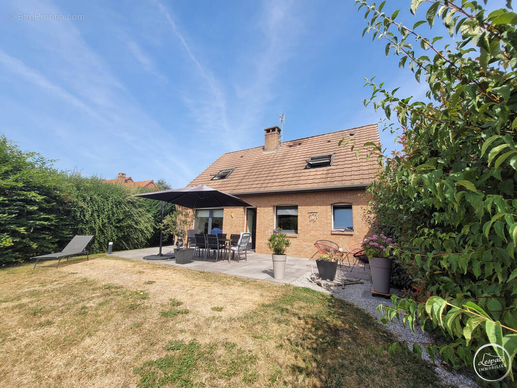 Maison à ZUDAUSQUES