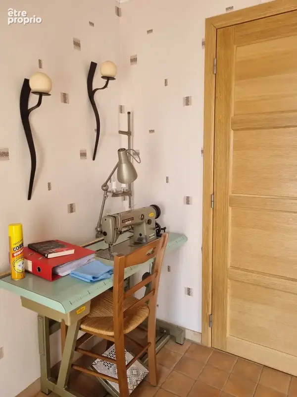 Maison avec terrain et piscine - photo 21