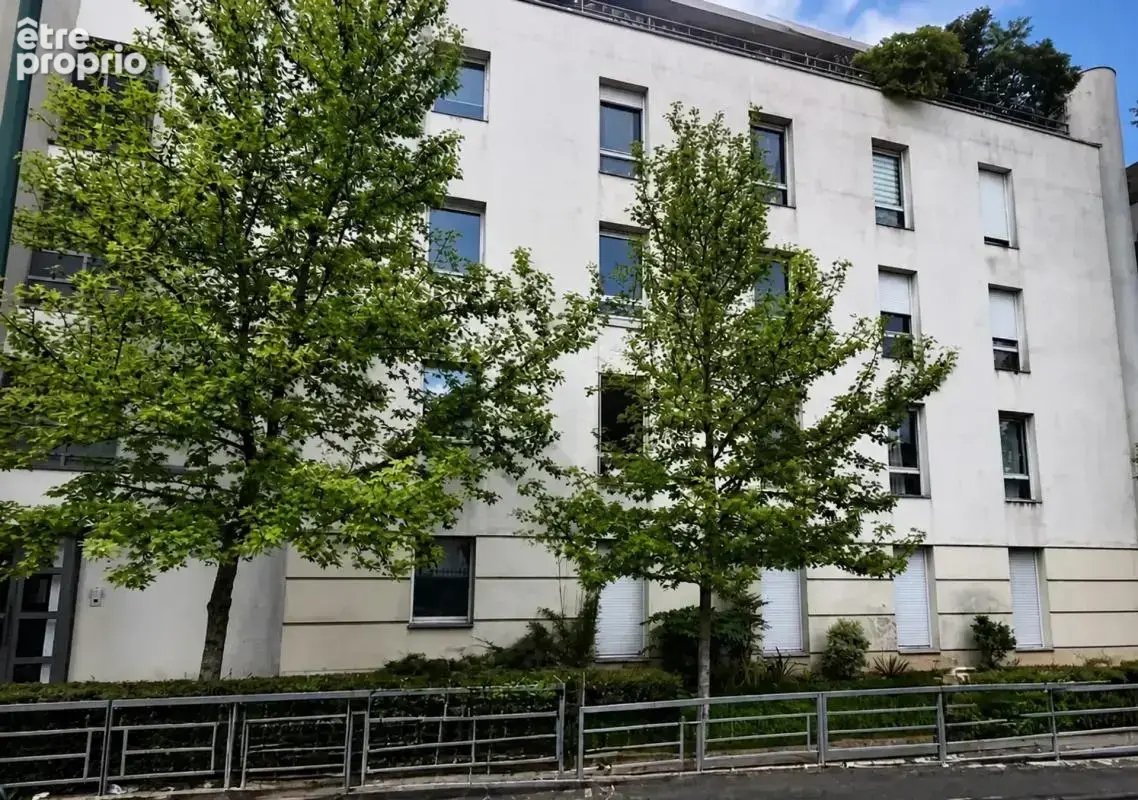 Beau 3 pièces 85 m², grand séjour, balcon, cave + parking - photo 14