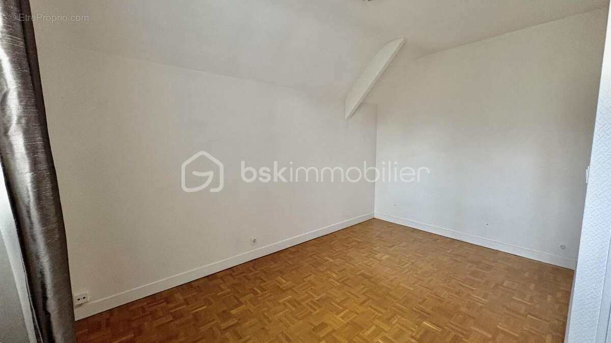 Maison à VILLIERS-SUR-ORGE