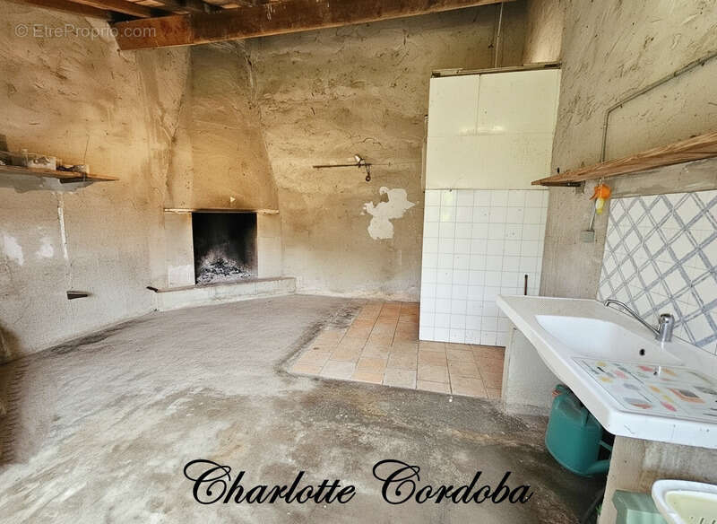 Maison à FEUGAROLLES