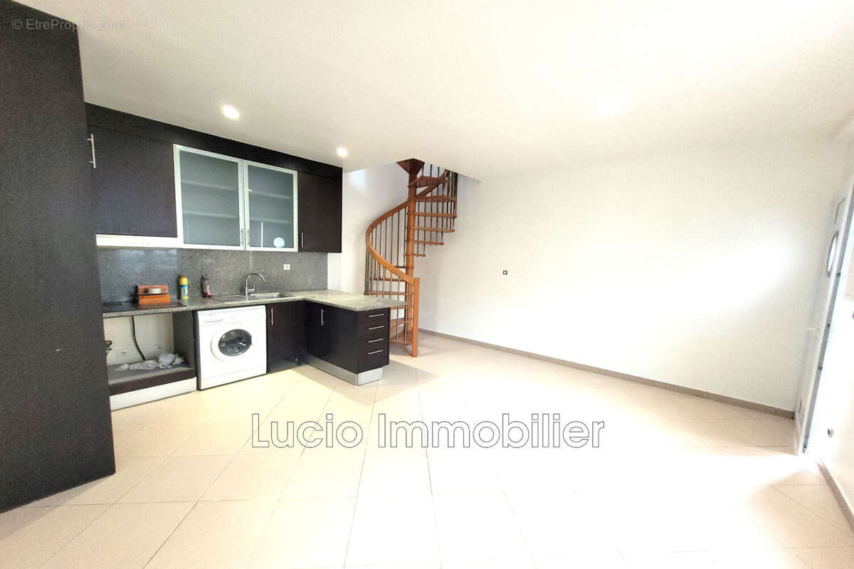 Appartement 40 m² à Le Perreux-Sur-Marne  - photo 2
