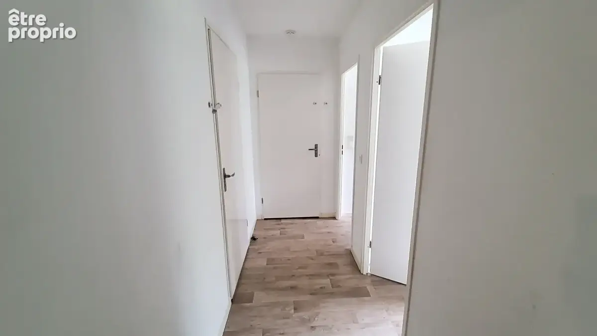 A VENDRE - Appartement terrasse T4 de 79m2 - 4 Pièces · 3 chambres · Saint-Herblain - Quartier Nord - photo 4