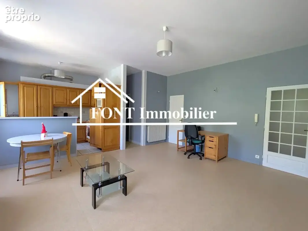 Appartement à SAINT-ETIENNE