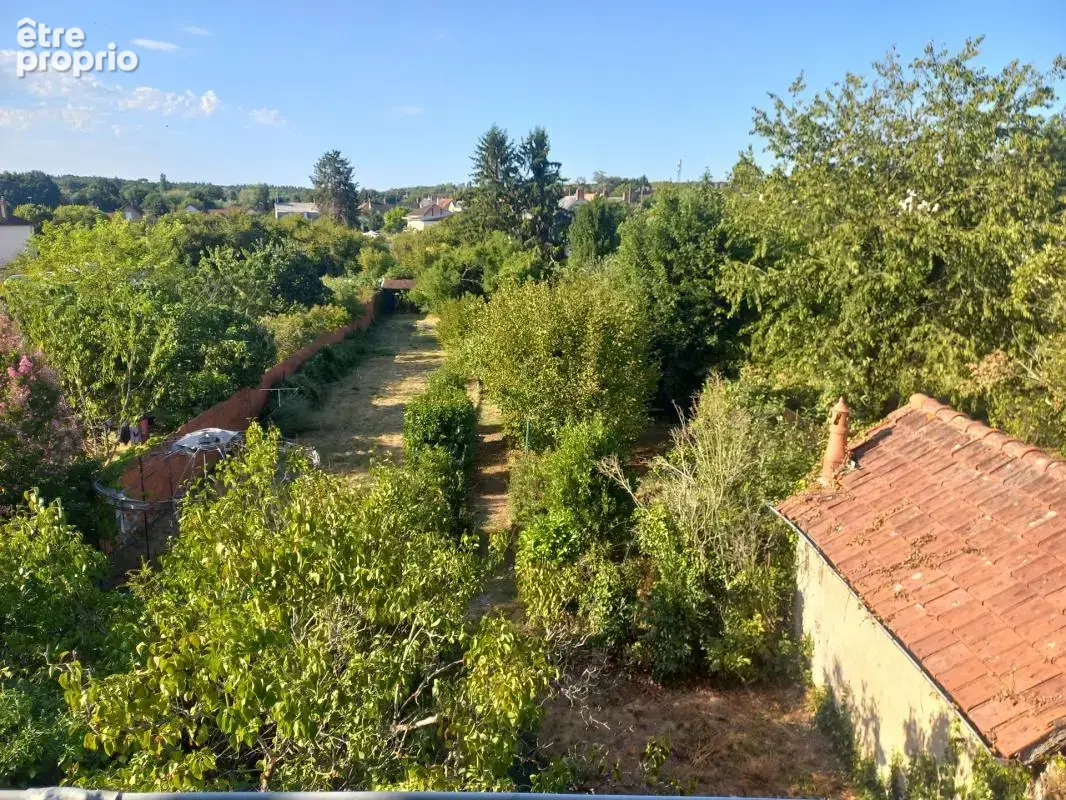 Vierzon Village,à Rénover maison de charme de 140M2,4 chambres - photo 6