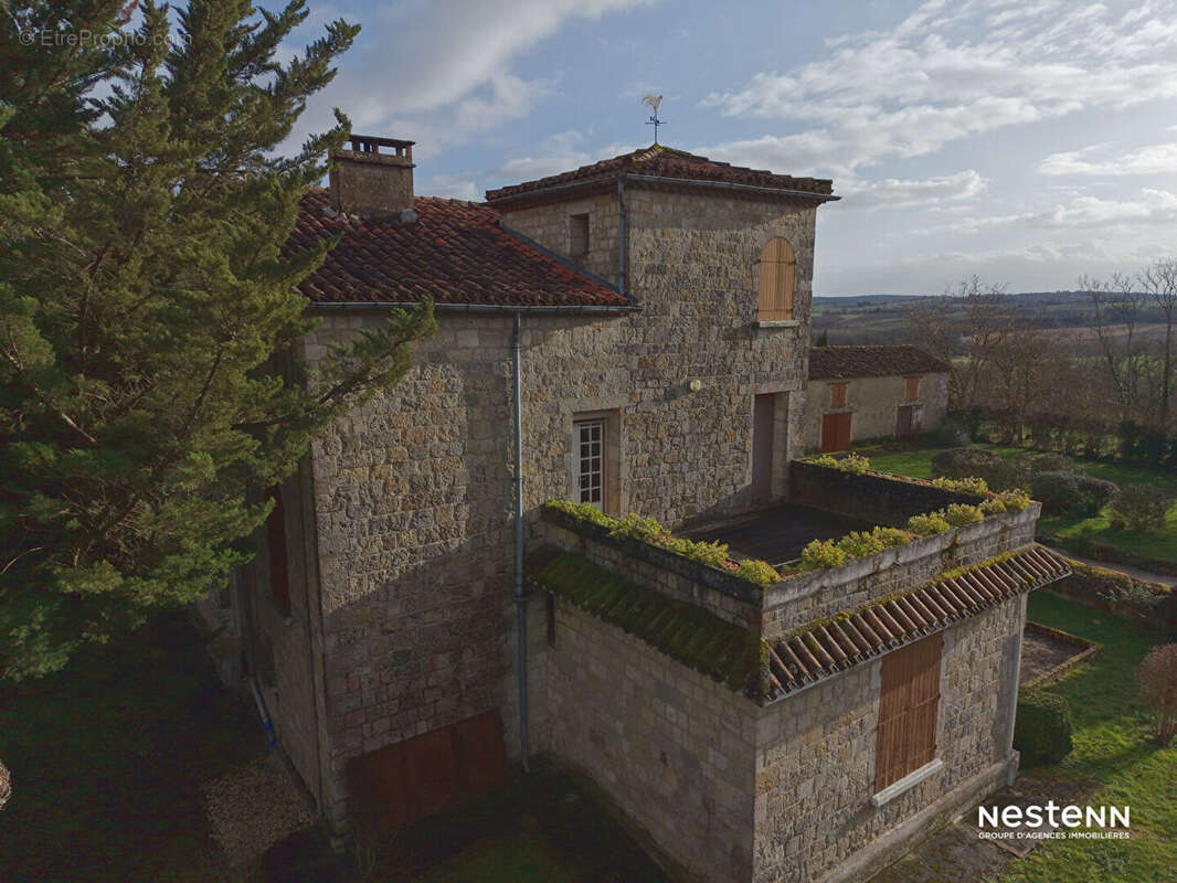 Maison à CASTELNAU-SUR-L'AUVIGNON