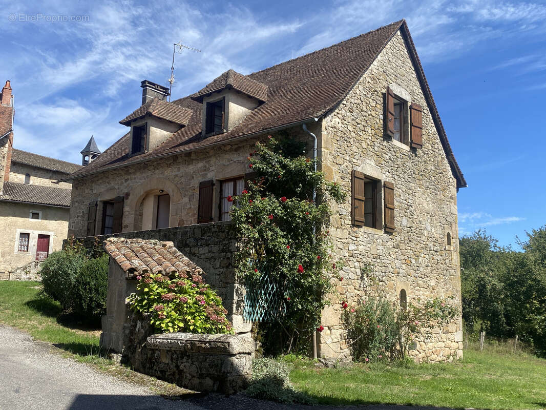 Maison à SOUSCEYRAC
