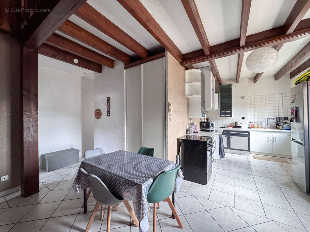 Appartement à CHAVANAY