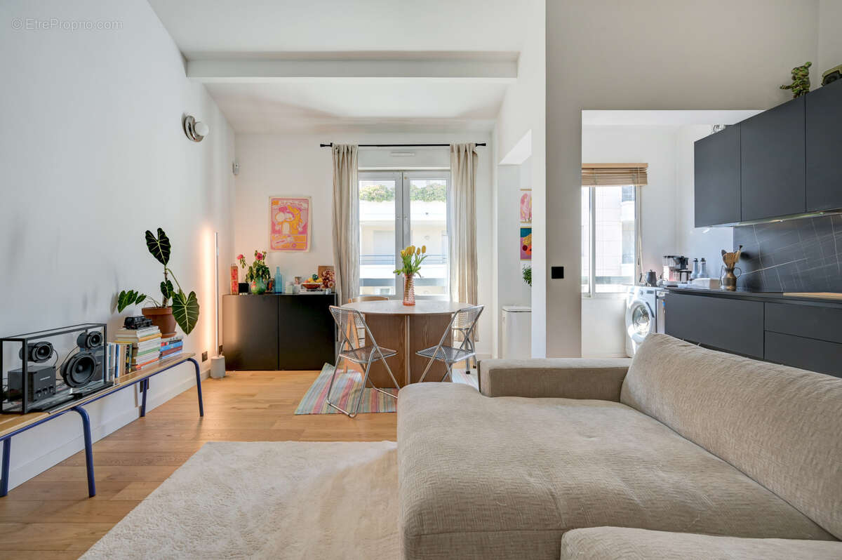 Appartement à MARSEILLE-8E