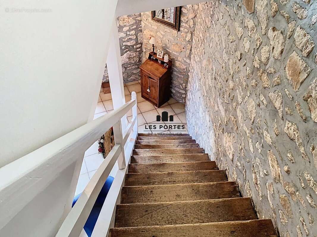 Maison à MILLY-LA-FORET