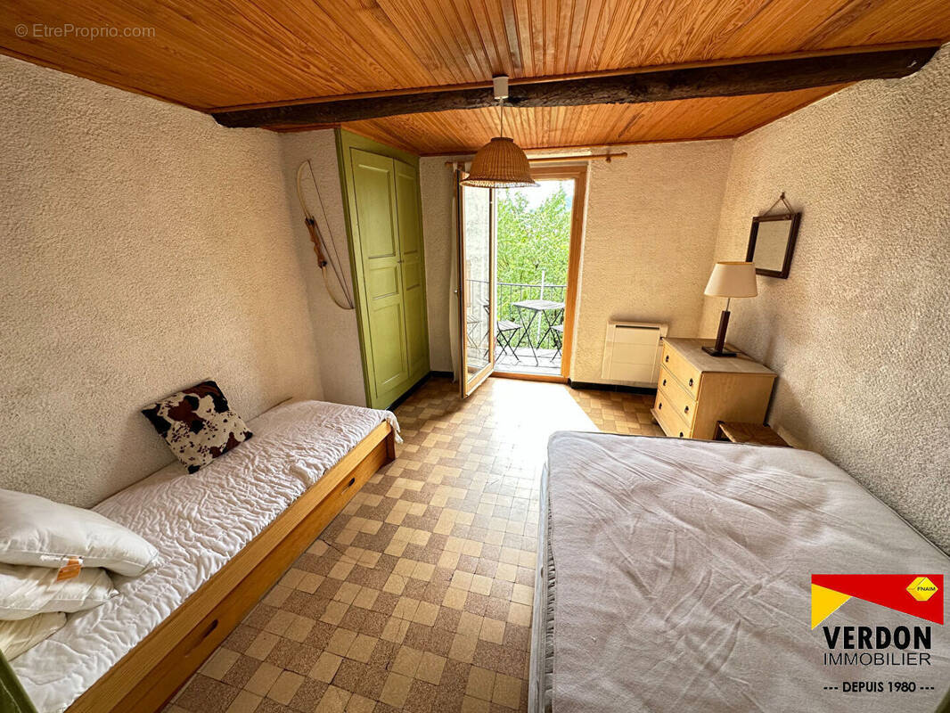 Photo 1 - Appartement à SAINT-ANDRE-LES-ALPES