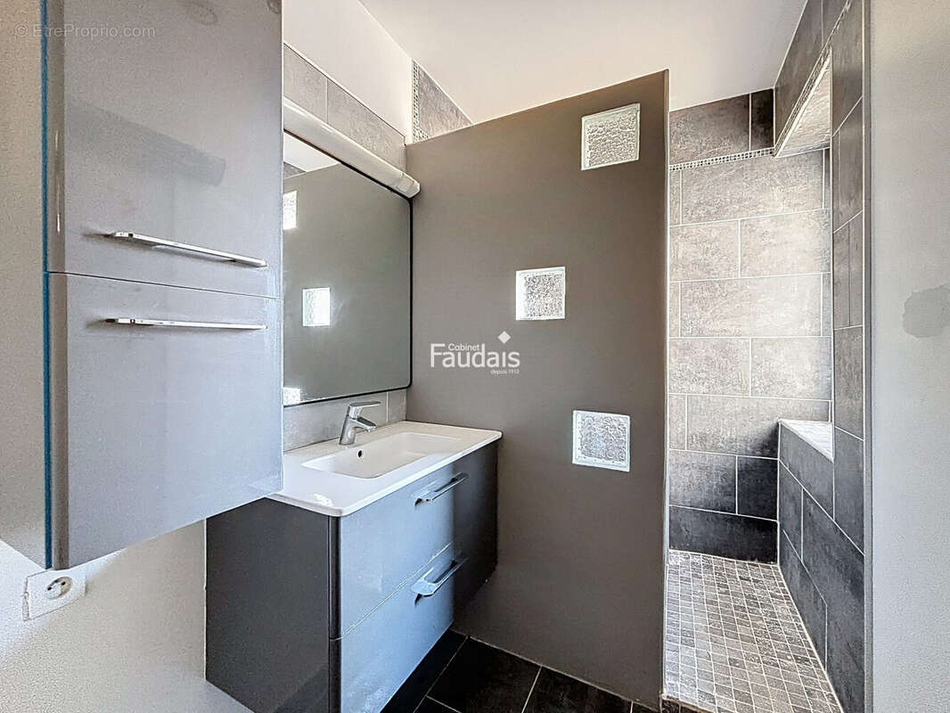 Appartement 133 m² à Isigny-Sur-Mer  - photo 5