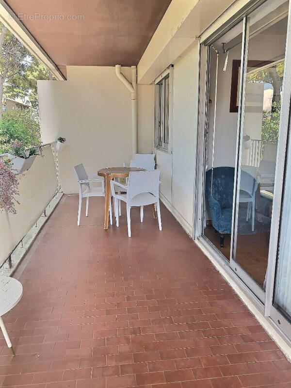 Appartement à MARSEILLE-8E