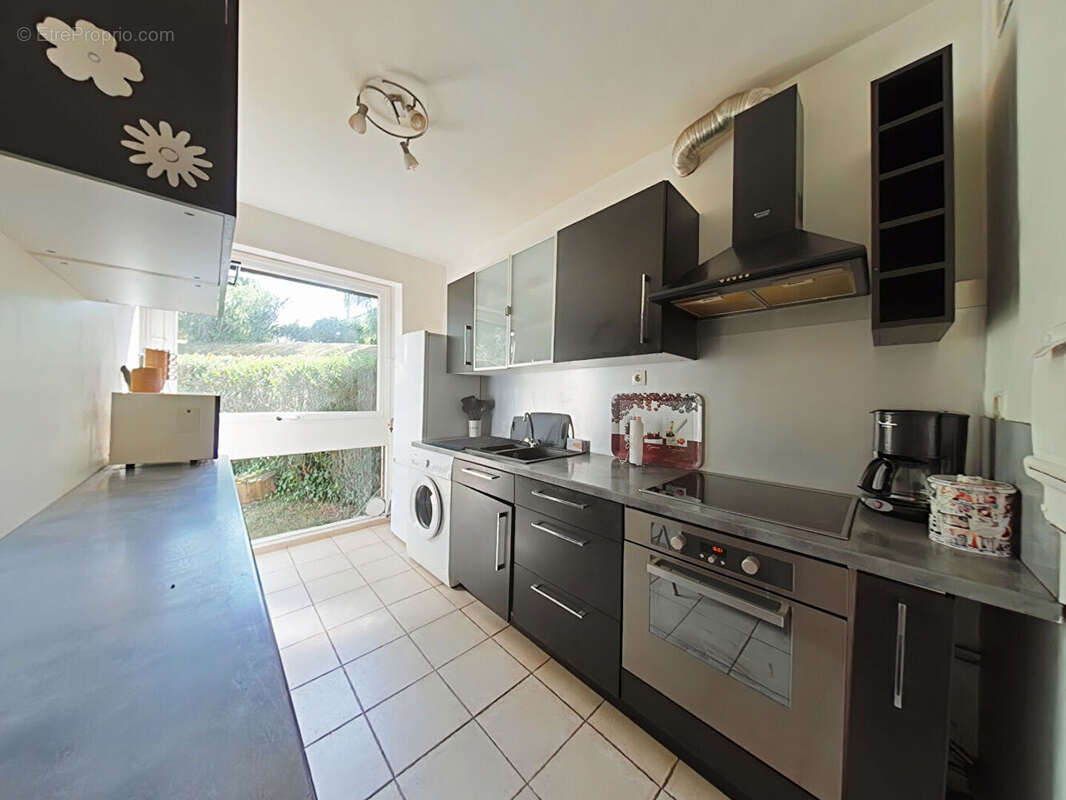 Appartement à FONTENAY-LE-FLEURY
