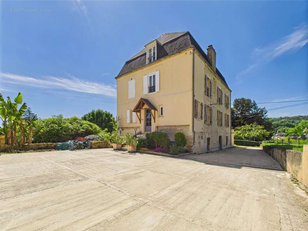 Maison à SARLAT-LA-CANEDA