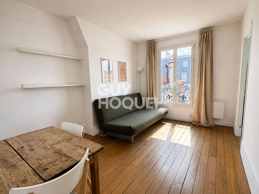 Appartement à PARIS-11E