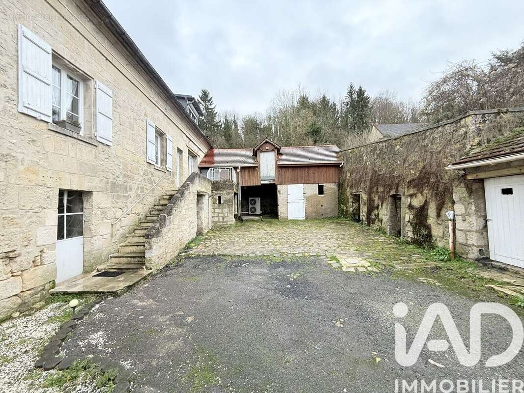 Photo 2 - Maison à AMBLENY