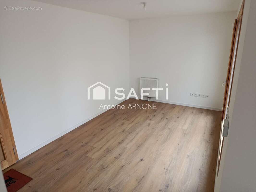 Photo 2 - Appartement à QUESNOY-SUR-DEULE