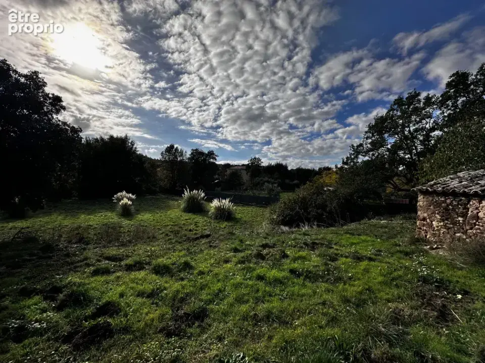 Photo Terrain à Saint-Raphael au prix de 555 000€