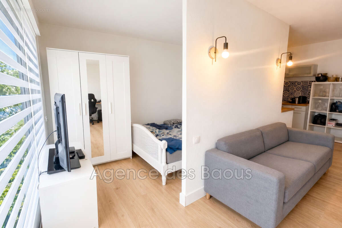 Appartement 33 m² à Vence  - photo 2