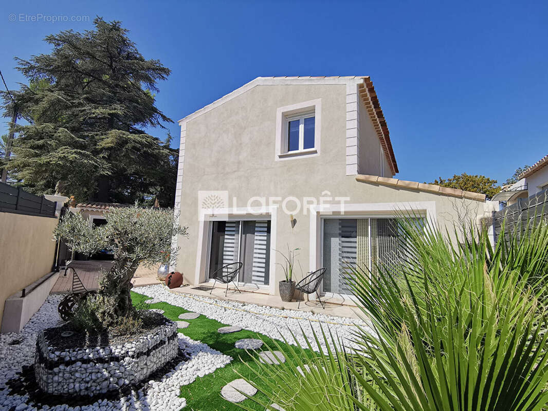 Maison à SAINT-MAXIMIN-LA-SAINTE-BAUME