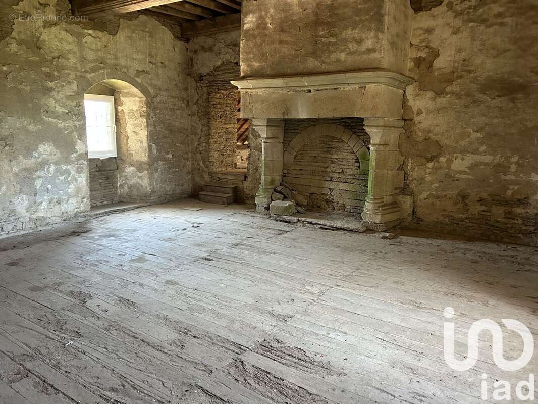 Photo 5 - Maison à NEANT-SUR-YVEL