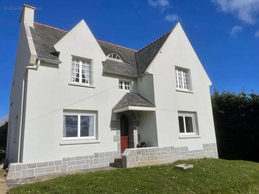 Maison à SAINT-POL-DE-LEON