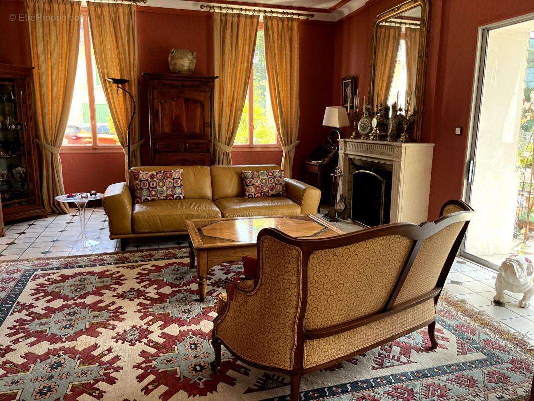 Maison à SAINT-ANDRE-DE-CUBZAC