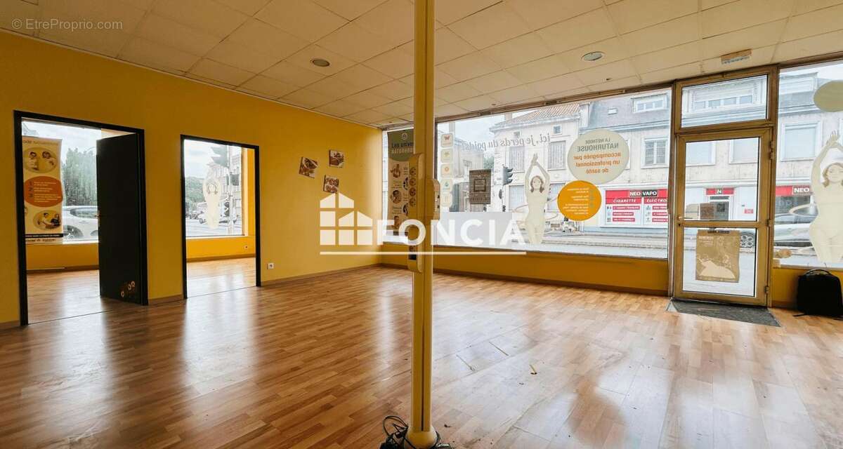 Commerce à POITIERS