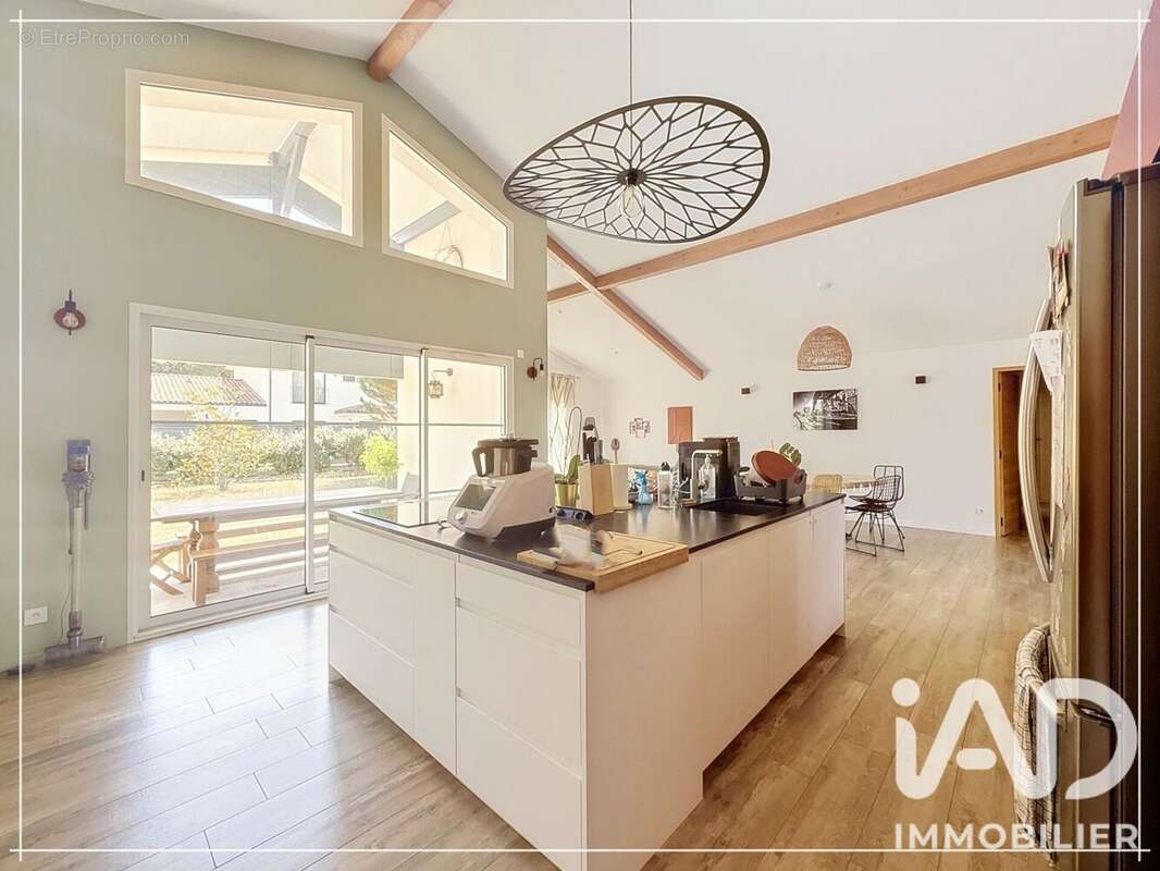 Maison 141 m² à Magescq  - photo 6
